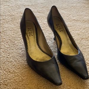 Cat heel